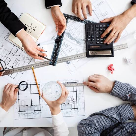 Engineering project management and planning
